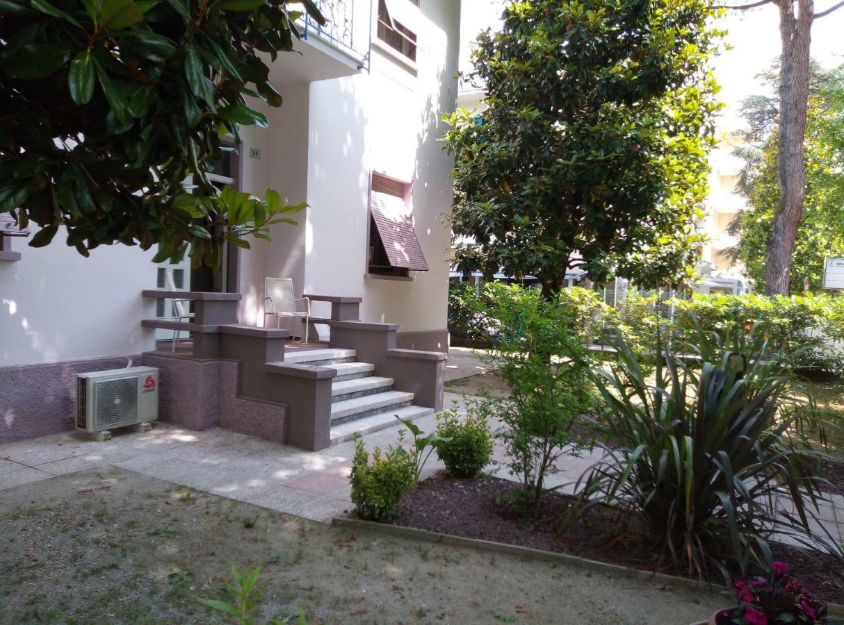 La Villa Bellaria-Igea Marina Exterior photo